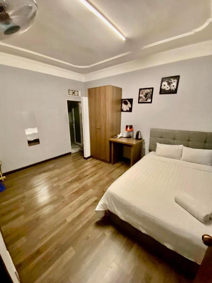 Yen Guest House Da Lat Buitenkant foto